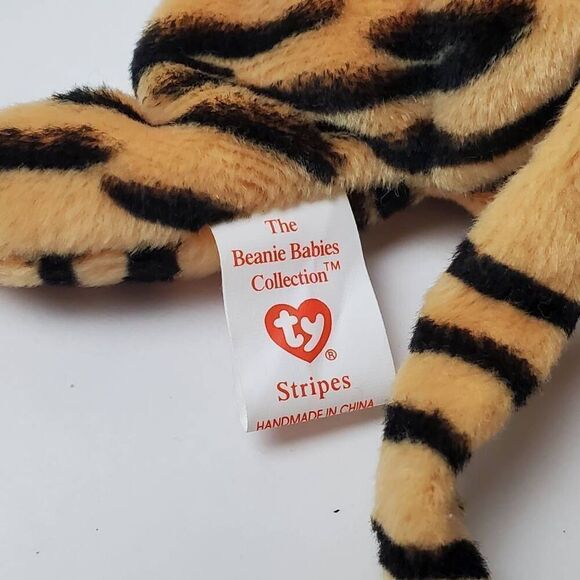 Ty Beanie Baby STRIPES #4065 Stuffed Animal Toy - Picture 4 of 5